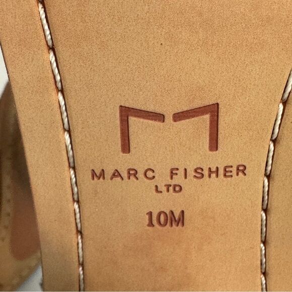 Marc Fisher Vixen Suede Cutout Block Heel Sandals 10 - Picture 8 of 8